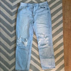 American Eagle Mom Jeans
